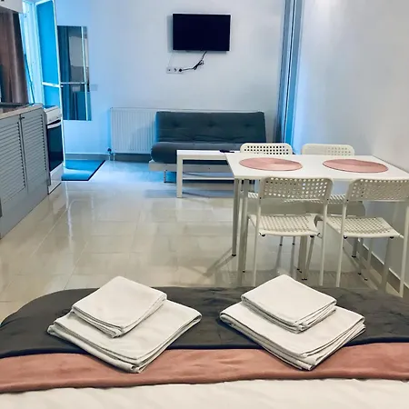 Vespasian 25 Apartment *