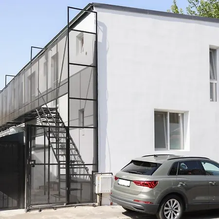 Vespasian 25 Bukareszt