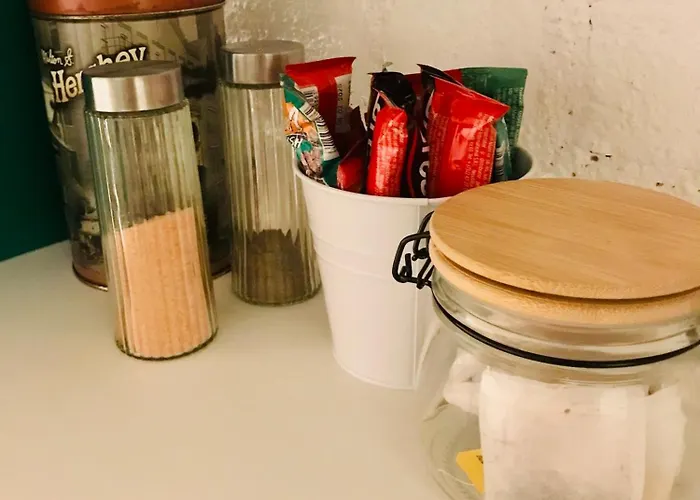 Vespasian 25 Апартаменти